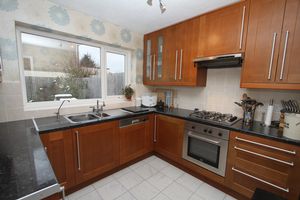 Kitchen- click for photo gallery